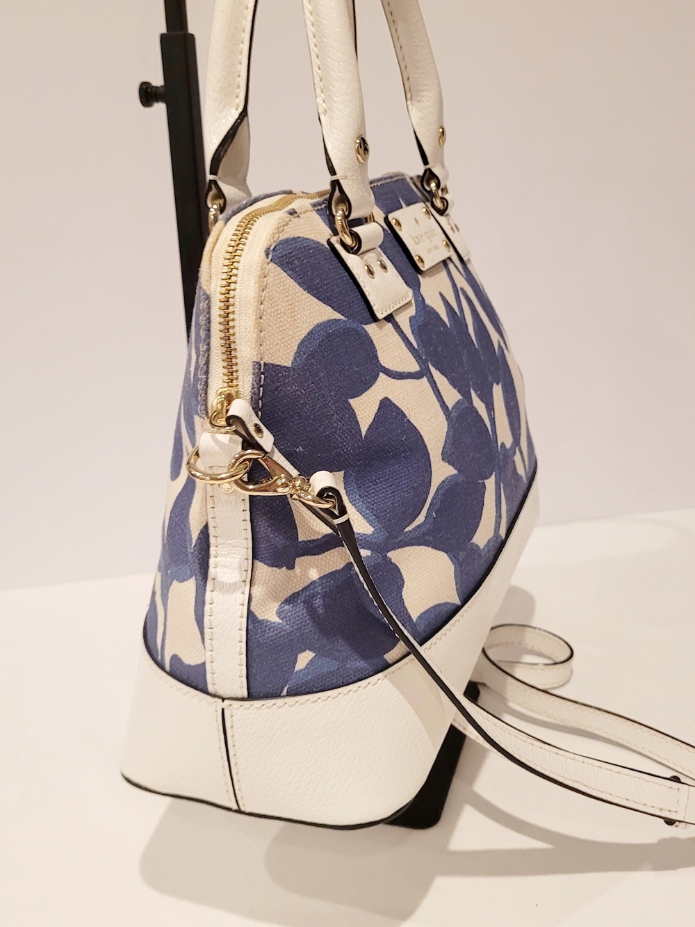 Kate Spade Rachelle Wellesley Leaves NWOT - Picture 2 of 7